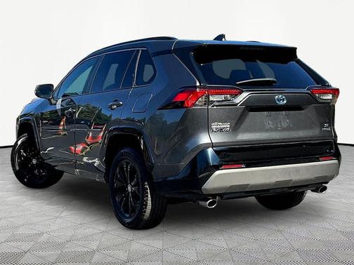 Magnetic Gray Metallic 2022 Toyota RAV4 Hybrid SE