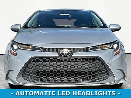 Classic Silver Metallic 2020 Toyota Corolla LE
