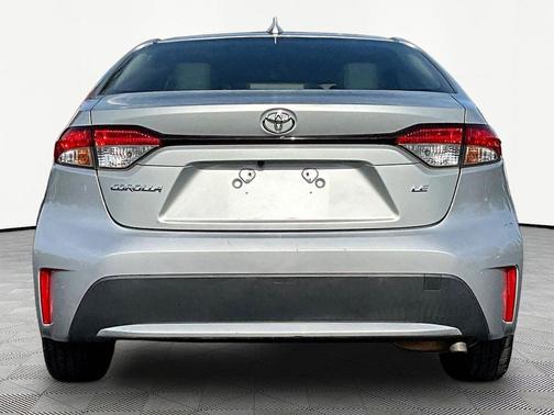 Classic Silver Metallic 2020 Toyota Corolla LE