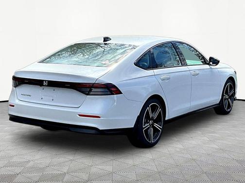 Platinum White Pearl 2026 Honda Accord SE