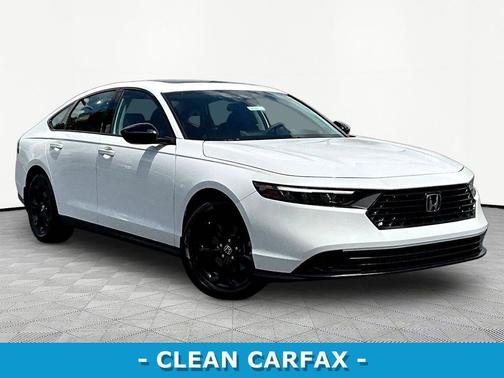 Platinum White Pearl 2025 Honda Accord SE
