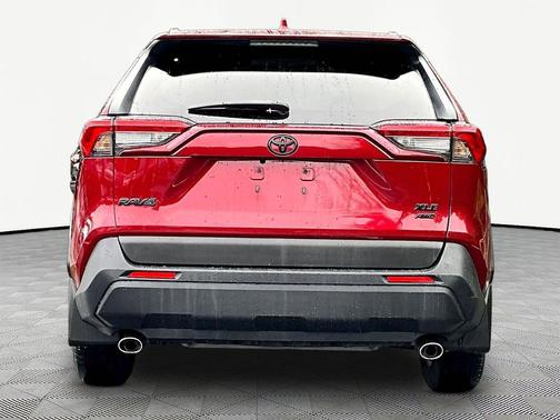 Ruby Flare Pearl 2021 Toyota RAV4 XLE