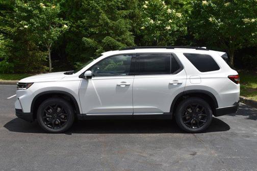 2025 Honda Pilot Touring 8-Passenger