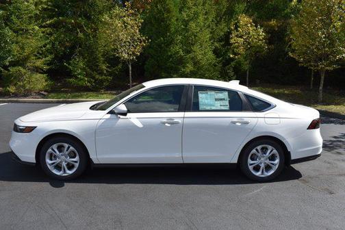 2025 Honda Accord LX 1.5T