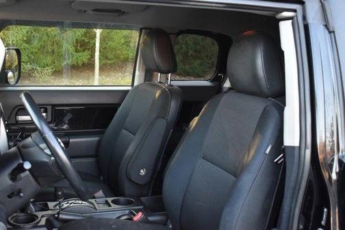 2012 Toyota FJ Cruiser Base