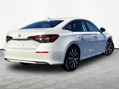 Platinum White Pearl 2024 Honda Civic EX