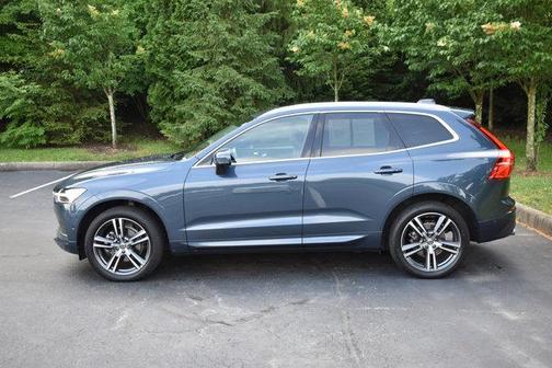 2019 Volvo XC60 T5 Momentum