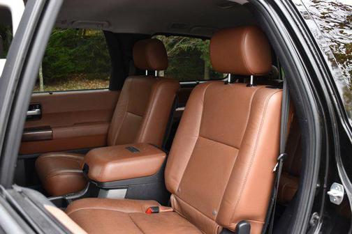 2014 Toyota Sequoia Platinum