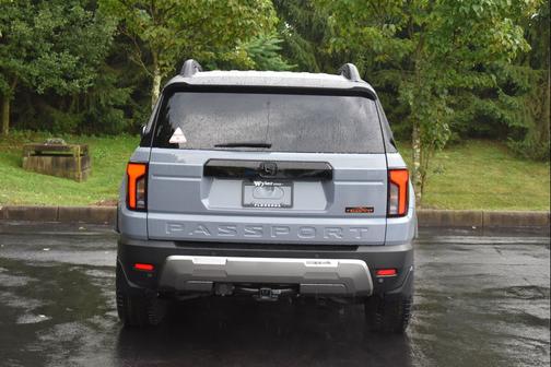 Sonic Gray Pearl 2026 Honda Passport AWD TrailSport Elite Blackout