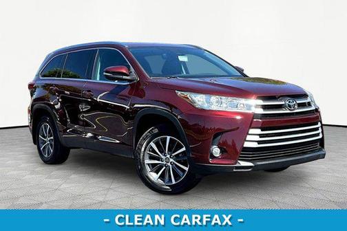 Ooh La La Rouge Mica 2019 Toyota Highlander XLE