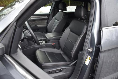 2022 Volkswagen Atlas Cross Sport 3.6L V6 SE w/Technology