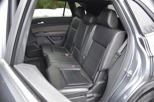 2022 Volkswagen Atlas Cross Sport 3.6L V6 SE w/Technology