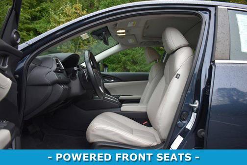 2022 Honda Insight Touring