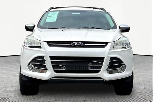 White 2013 Ford Escape SE