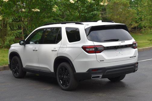 2025 Honda Pilot Black Edition