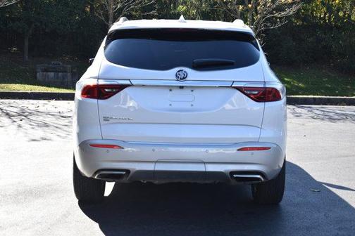2023 Buick Enclave Essence AWD