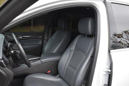 2023 Buick Enclave Essence AWD