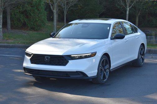 Platinum White Pearl 2026 Honda Accord Hybrid Sport
