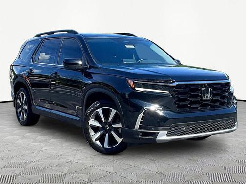 Crystal Black Pearl 2023 Honda Pilot AWD Elite