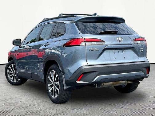 Celestite 2022 Toyota Corolla Cross XLE