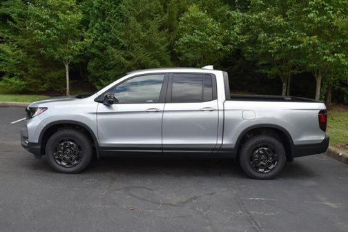 Solar Silver Metallic 2026 Honda Ridgeline TrailSport+