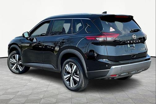 Super Black 2024 Nissan Rogue SL