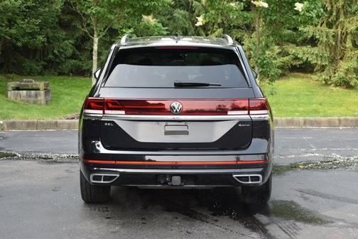 2024 Volkswagen Atlas 2.0T SEL Premium R-Line 4MOTION