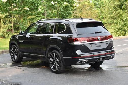 2024 Volkswagen Atlas 2.0T SEL Premium R-Line 4MOTION