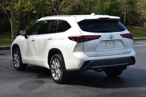 2021 Toyota Highlander Limited