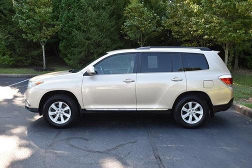 2012 Toyota Highlander SE