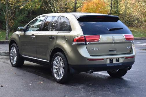 2013 Lincoln MKX Base