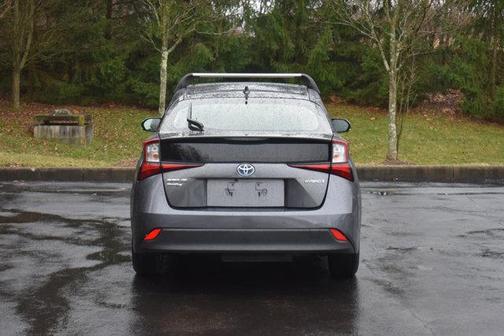 2019 Toyota Prius LE