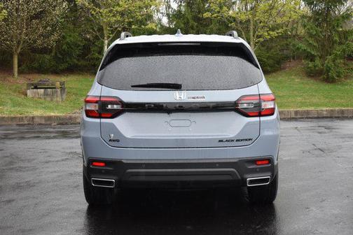 2025 Honda Pilot Black Edition