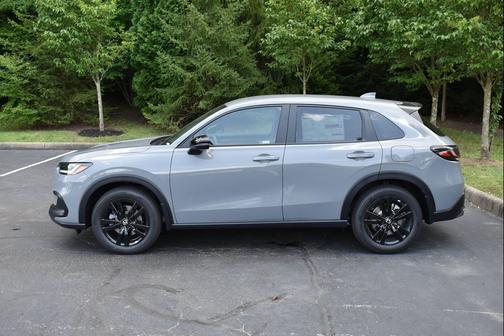 Urban Gray Pearl 2027 Honda HR-V Sport AWD