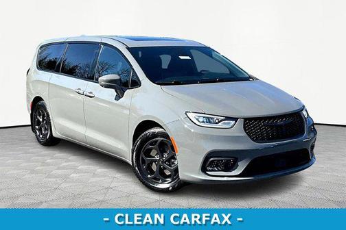 2022 Chrysler Pacifica Hybrid Limited