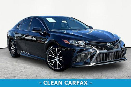 Midnight Black Metallic 2023 Toyota Camry SE