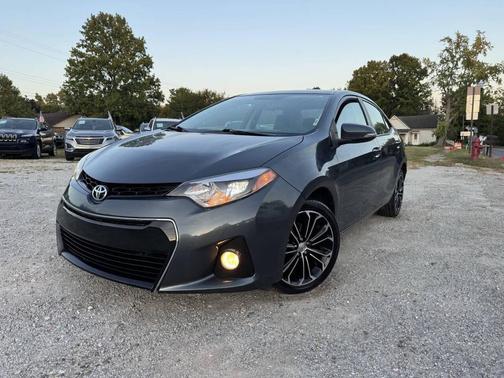 2016 Toyota Corolla S w/Special Edition Pkg