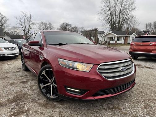 2015 Ford Taurus SEL 4dr Sedan