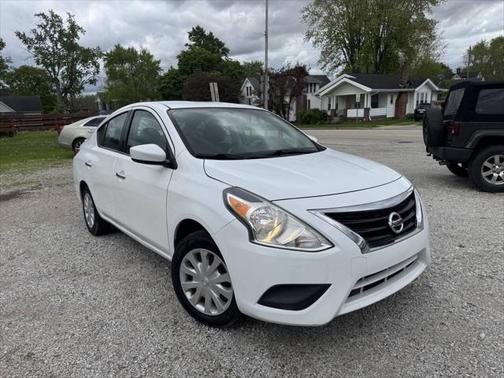 2016 Nissan Versa 1.6 SV