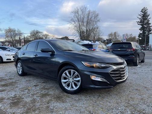 2021 Chevrolet Malibu FWD RS