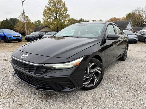 2025 Hyundai ELANTRA Sport