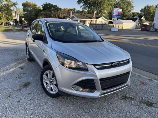 2016 Ford Escape S