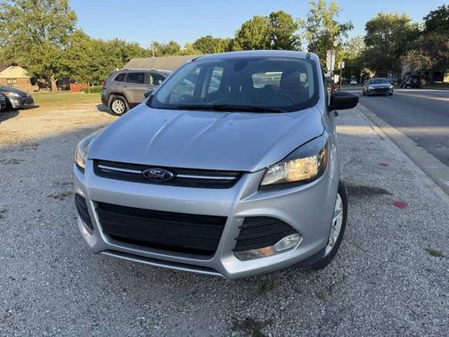2016 Ford Escape S