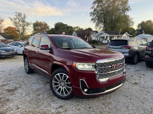 2021 GMC Acadia Denali