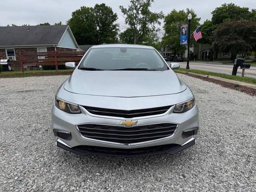 Gray 2017 Chevrolet Malibu LT 4dr Sedan