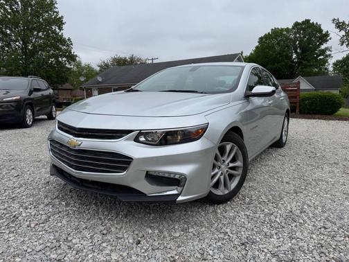 Gray 2017 Chevrolet Malibu LT 4dr Sedan
