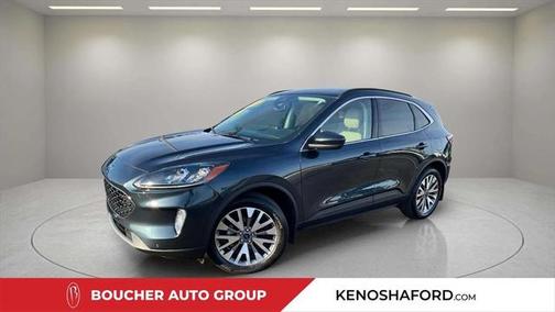 2022 Ford Escape Titanium