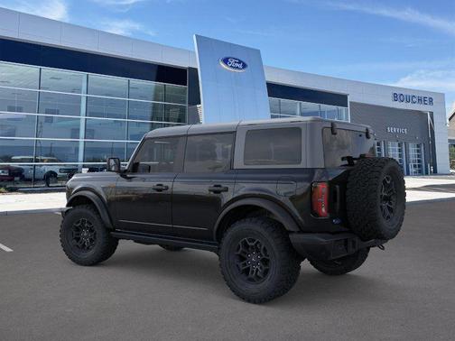 SHADOW BLACK 2026 Ford Bronco Badlands