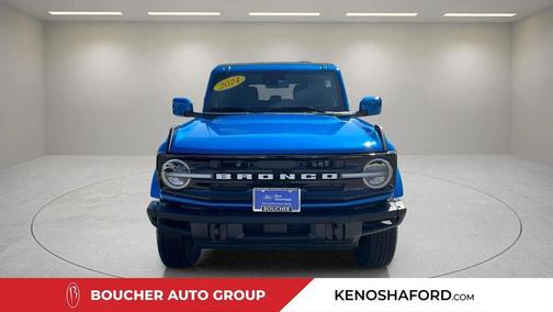 VELOCITY BLUE METALLIC 2024 Ford Bronco Outer Banks