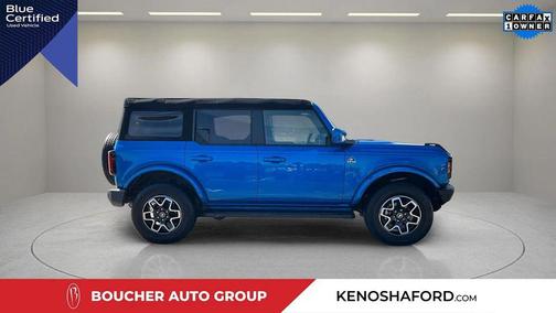 VELOCITY BLUE METALLIC 2024 Ford Bronco Outer Banks